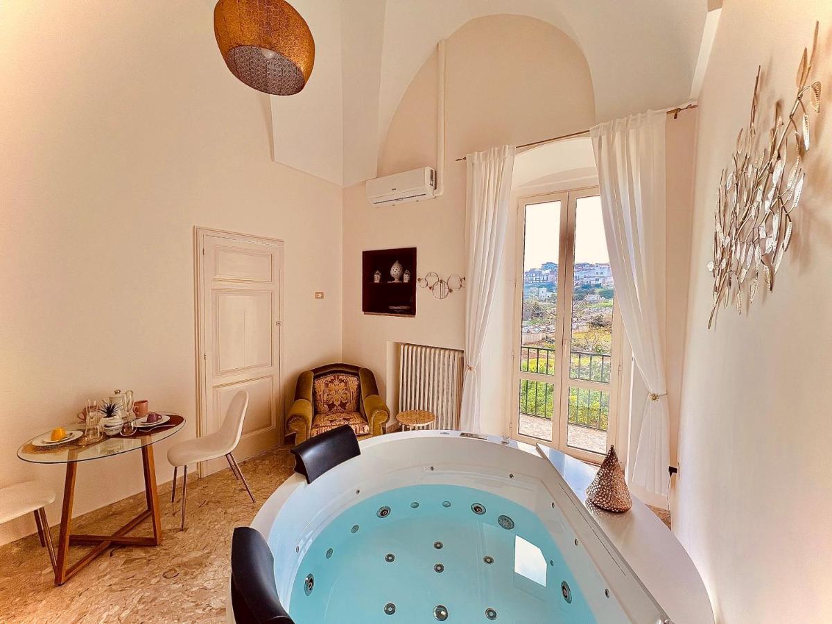 Suite La Terrazza Di Don Peppino Ostuni Luaran gambar
