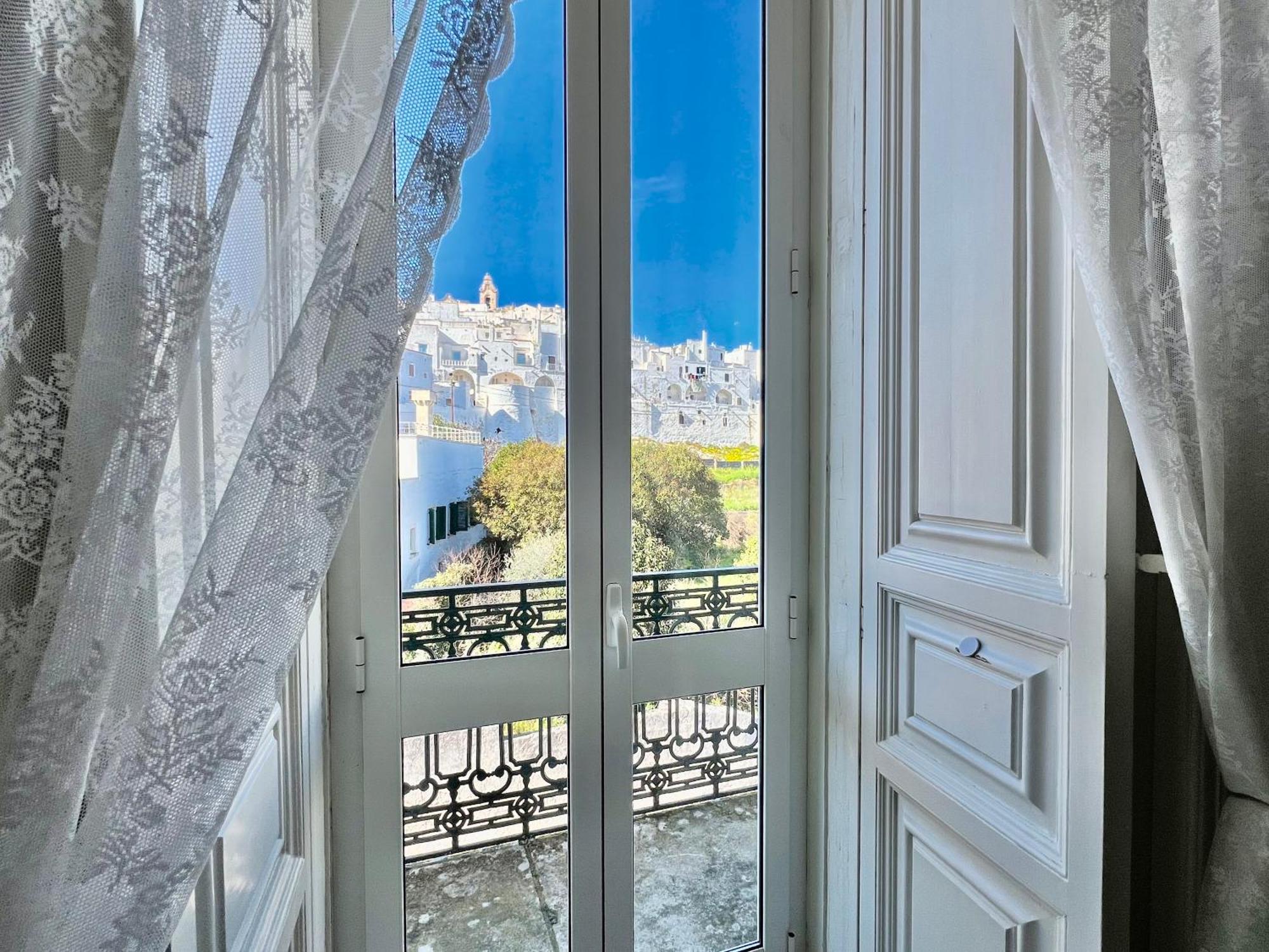 Suite La Terrazza Di Don Peppino Ostuni Luaran gambar