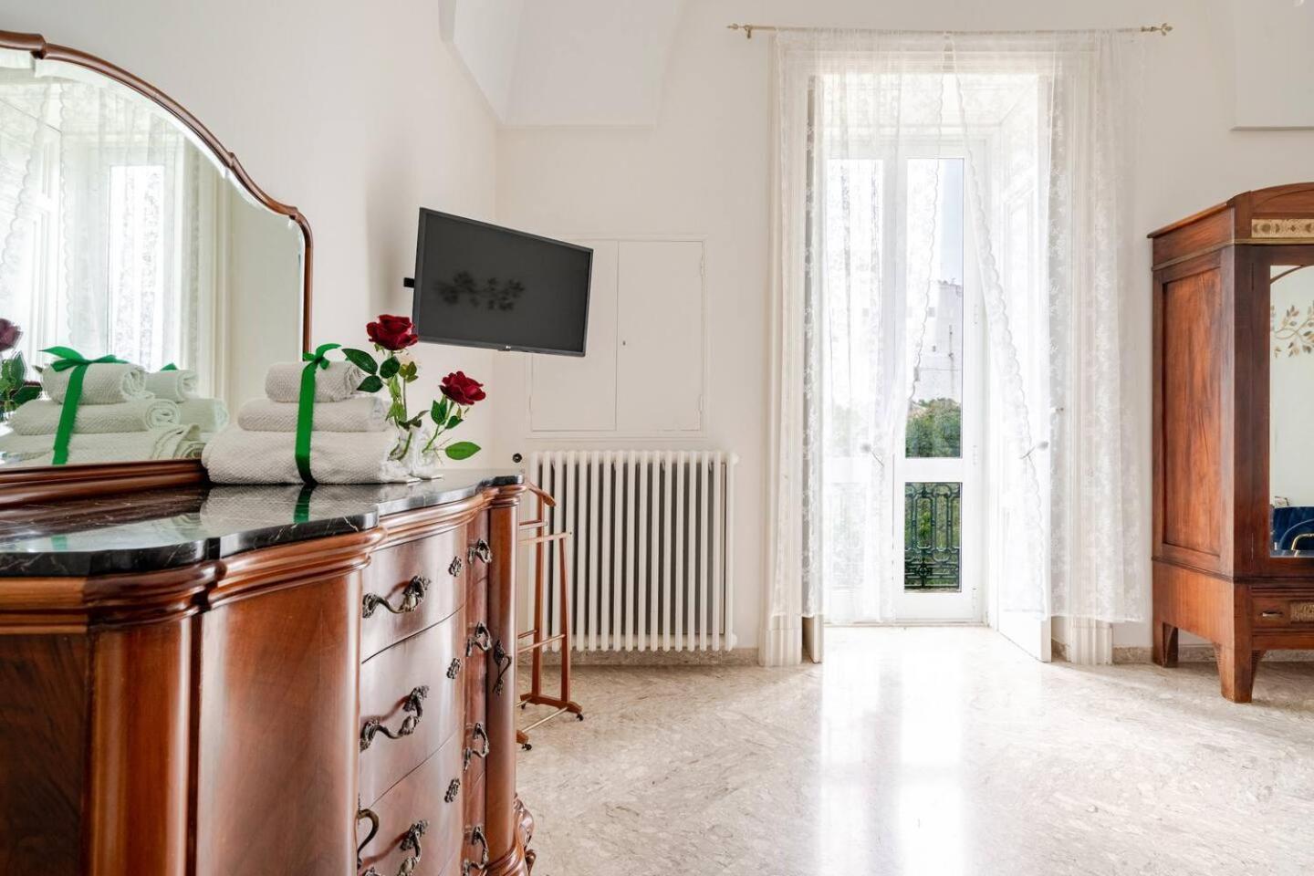 Suite La Terrazza Di Don Peppino Ostuni Luaran gambar