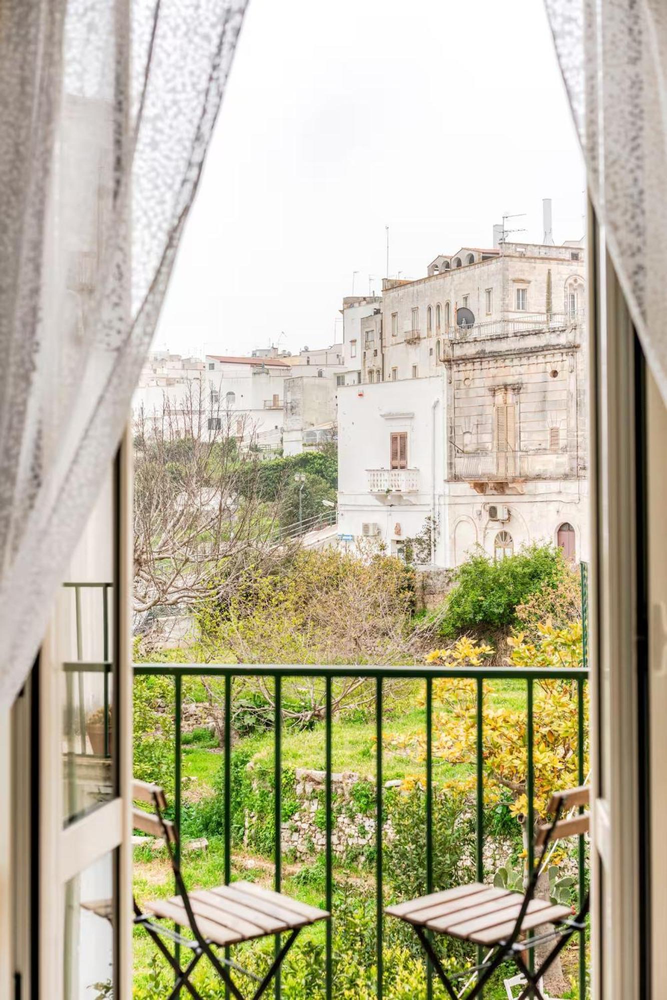 Suite La Terrazza Di Don Peppino Ostuni Luaran gambar
